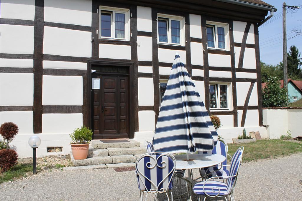 Chambres D'Hotes "Aux Portes De L'Alsace" Suarce Exterior photo